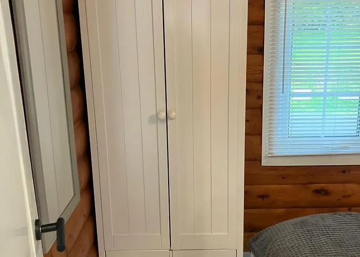 Snowdonia Luxury Log Cabin